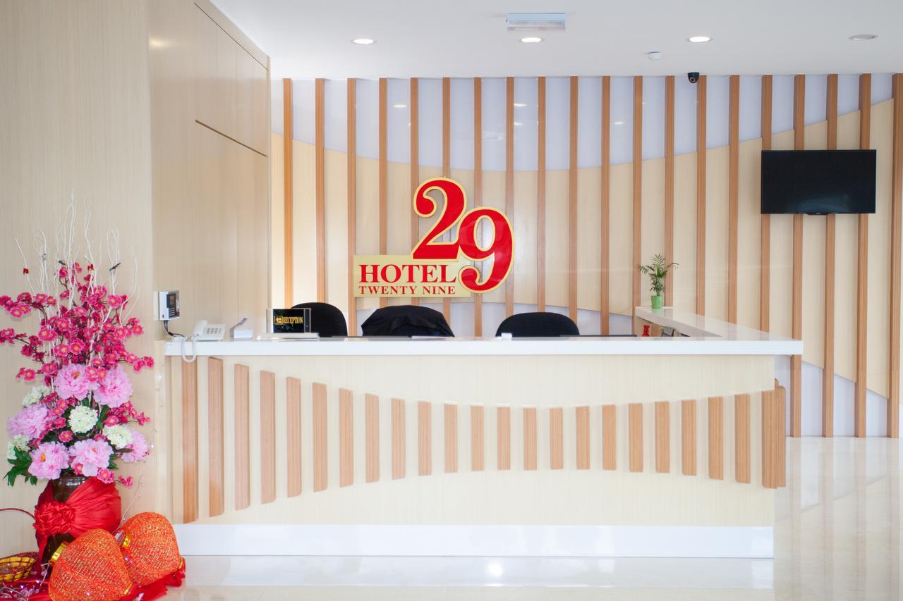 Twenty Nine Hotel Yong Peng Exterior photo